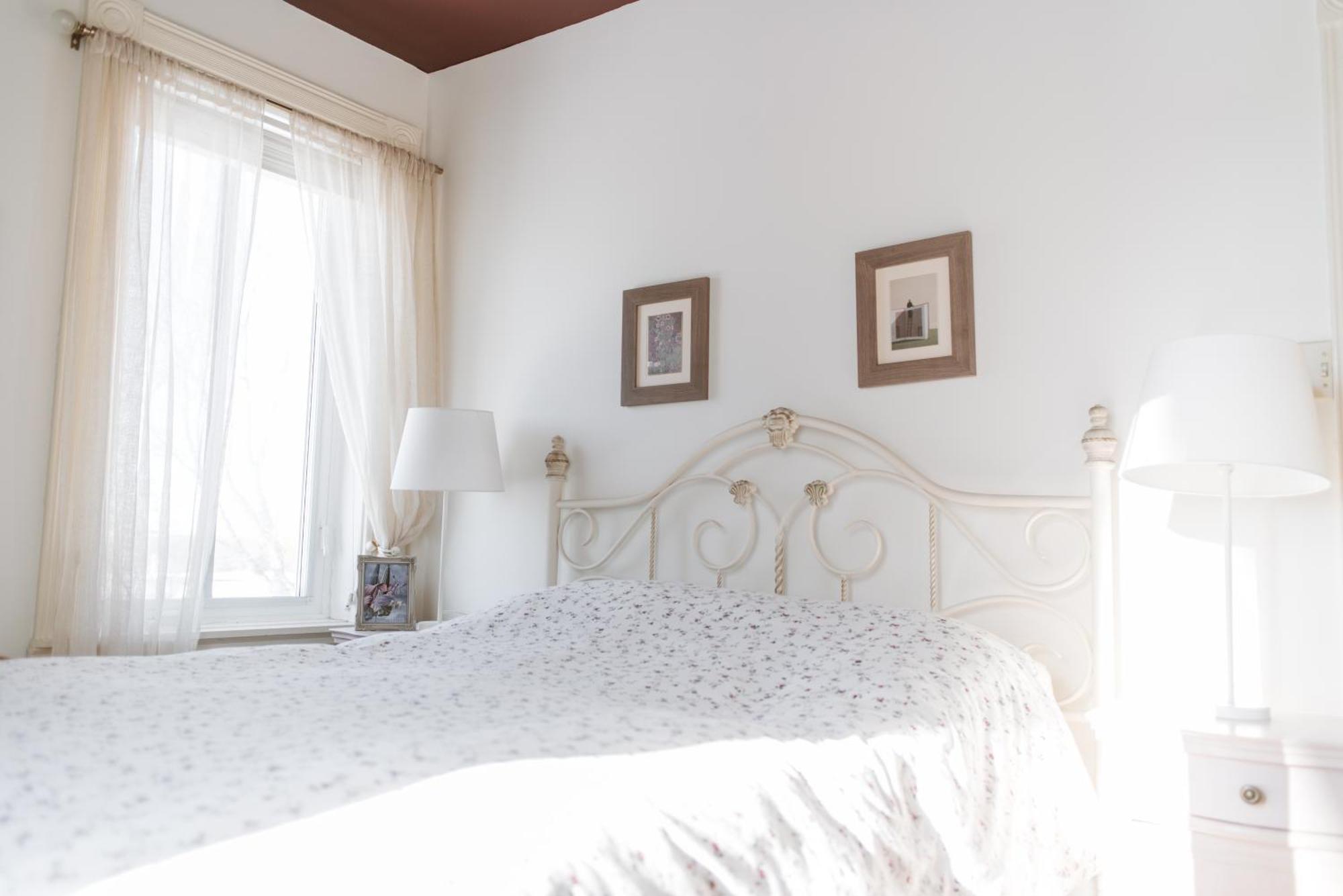 Auberge Incroyable Saint Adrien Buitenkant foto